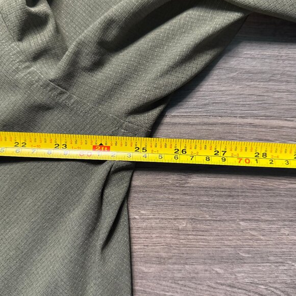 Lululemon Men's WovenAir Half-Zip - Dark Green - Picture 5 of 6